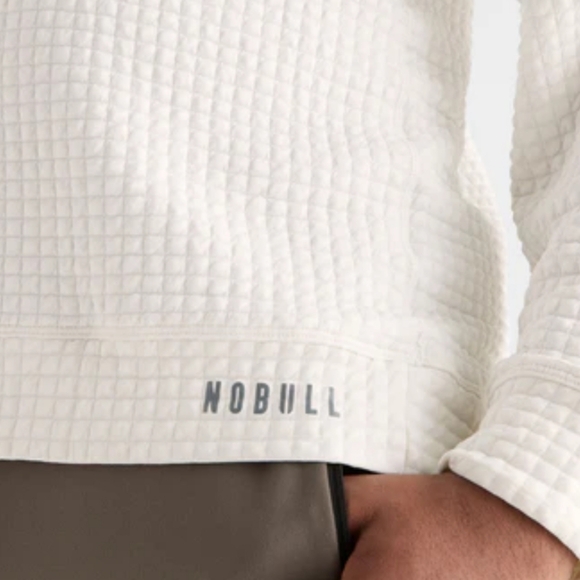 NoBull Men's Quilted Crew Pullover - Picture 4 of 10